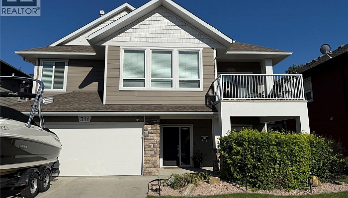 311 Poonian Street - Photo 1