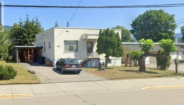 3505 33 Street - Photo 1