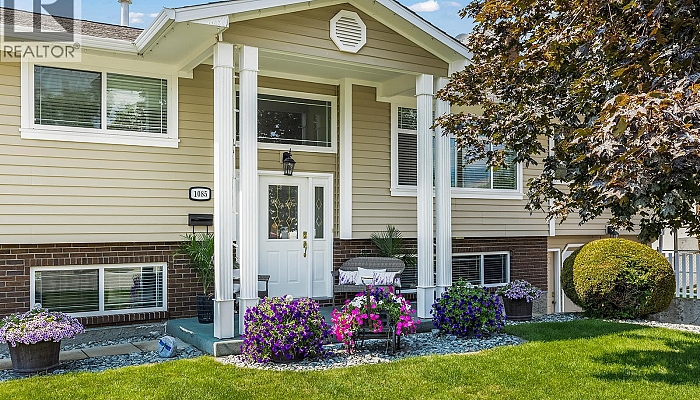 1085 Tamarack Drive - Photo 1