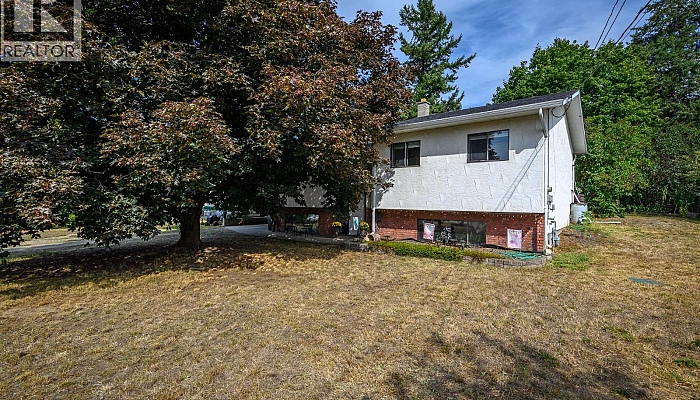 3478 Lockhart Crescent - Photo 1