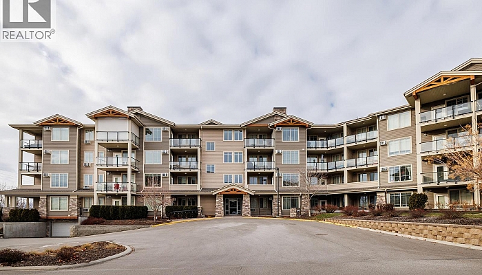 3731 Casorso Road Unit# 101 - Photo 1
