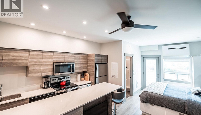 2555 Lakeshore Road Unit# 518 - Photo 1