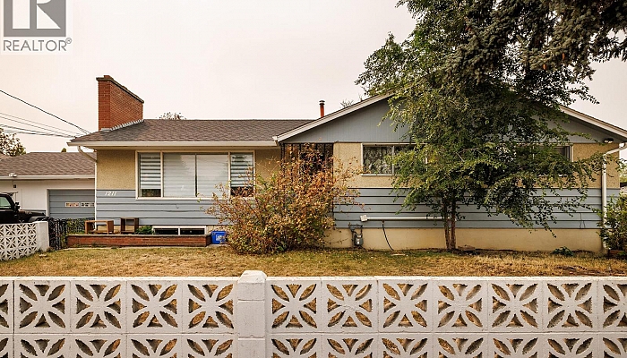 1211 Centennial Crescent - Photo 1