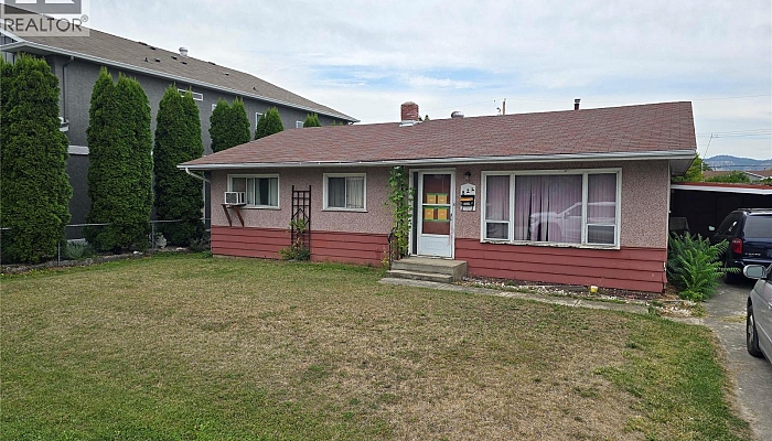 824 Grenfell Avenue - Photo 1
