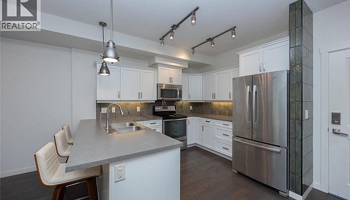 3733 Casorso Road Unit# 103 - Photo 1