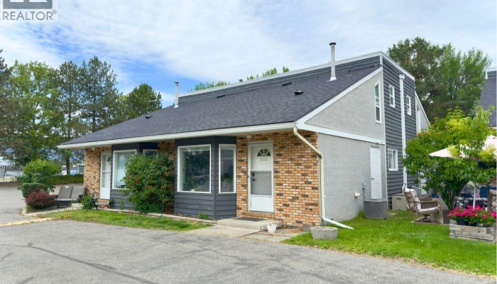 3155 Gordon Drive Unit# 202 - Photo 1