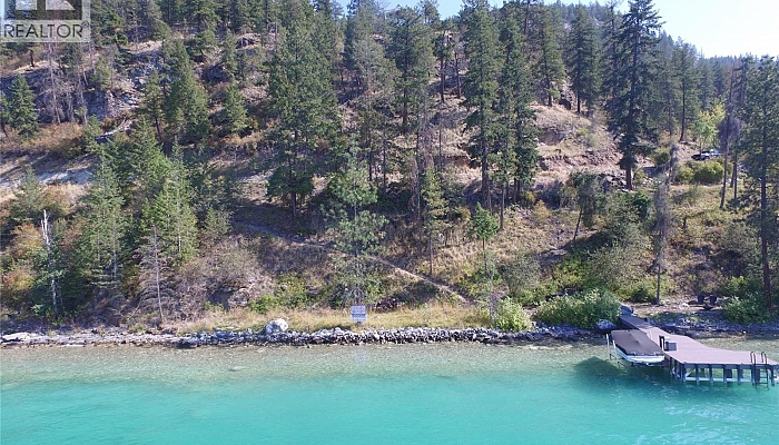 5649 Cosens Bay Road Unit# 13 - Photo 1