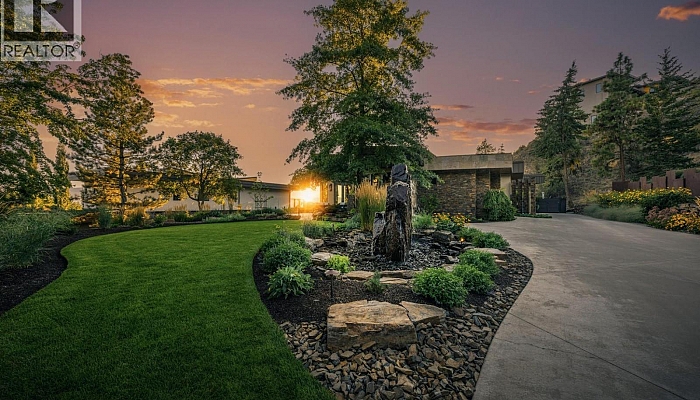 742 Highpointe Place - Photo 1