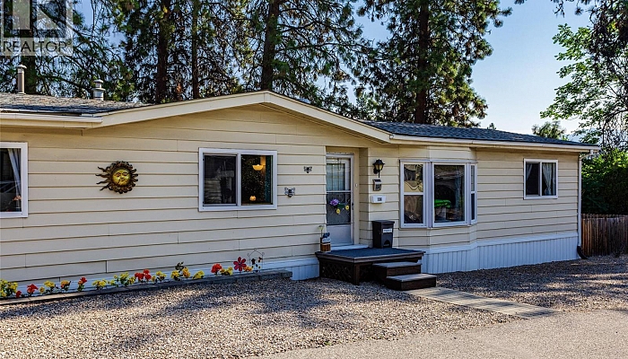 1999 Highway 97 S Unit# 184 - Photo 1