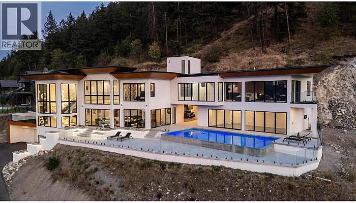 120 Sunset Boulevard - Photo 1