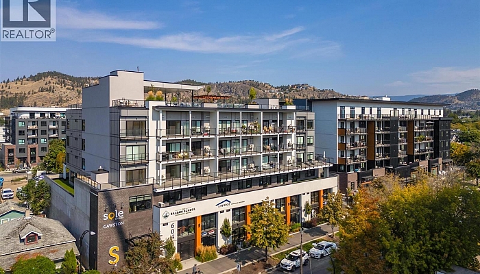 660 Cawston Avenue N Unit# 106 - Photo 1