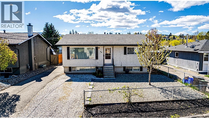 3508 24A Avenue - Photo 1