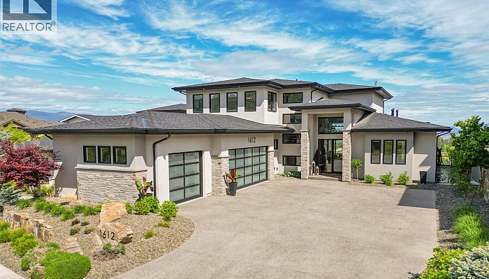 1612 Vincent Place - Photo 1