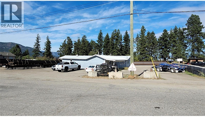 4280 Spallumcheen Drive - Photo 1