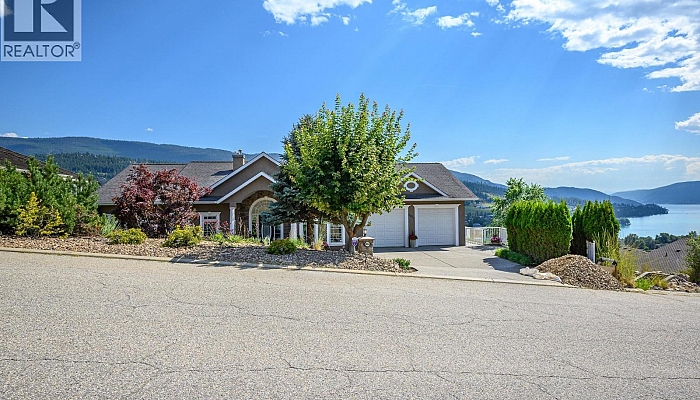 8853 Braeburn Drive - Photo 1