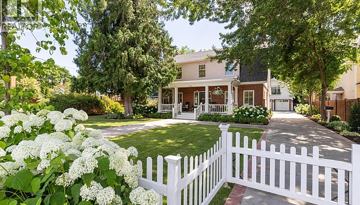 1001 Lawrence Avenue - Photo 1