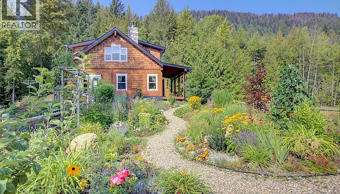 44 Mackenzie Road - Photo 1