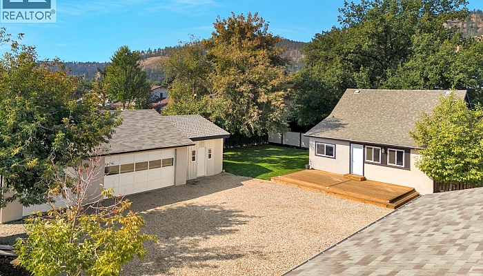 431 Valley Road - Photo 1