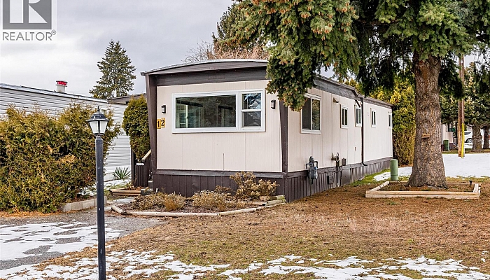 1881 Boucherie Road Unit# 12 - Photo 1