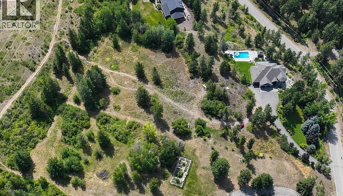 2615 Harvard Road - Photo 1