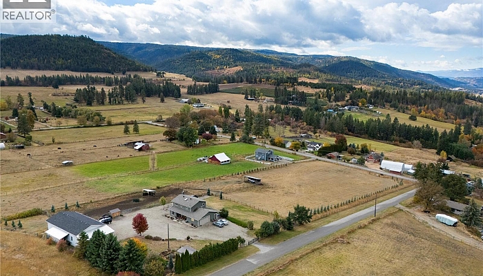 5432 Rochdell Road - Photo 1