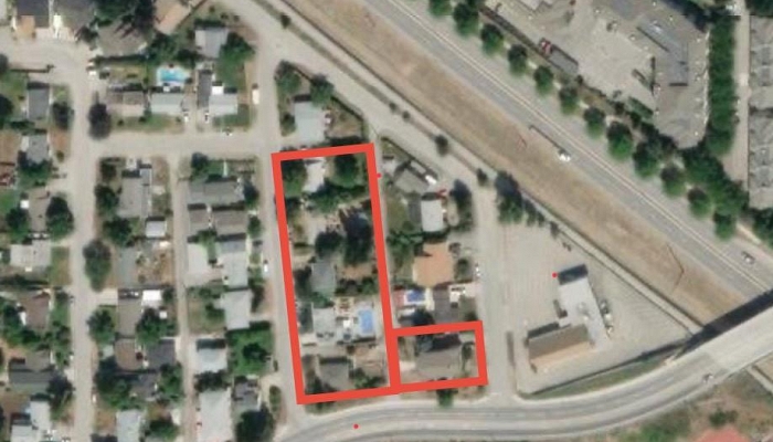 1421 Cherry Crescent E - Photo 1