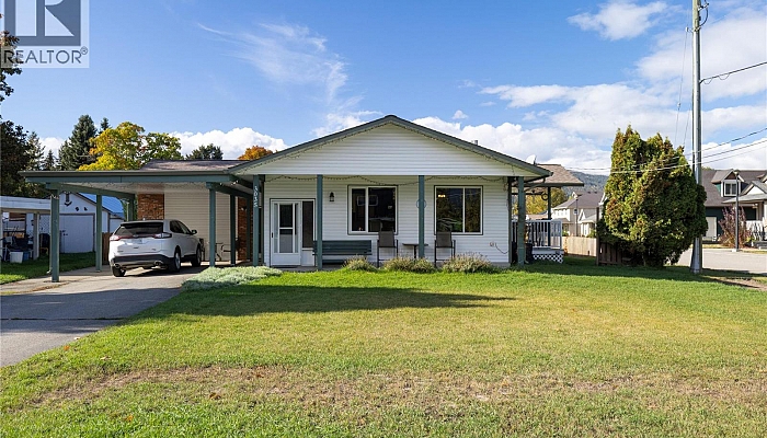 3035 HAYDEN Drive - Photo 1