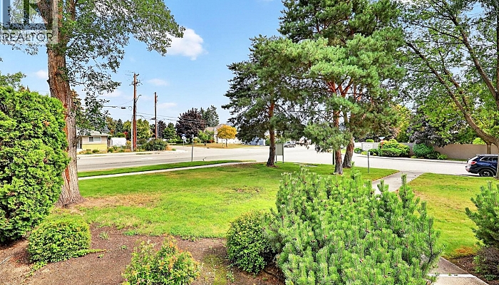 2350 Stillingfleet Road Unit# 102 - Photo 1