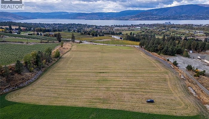 4121 Casorso Road - Photo 1