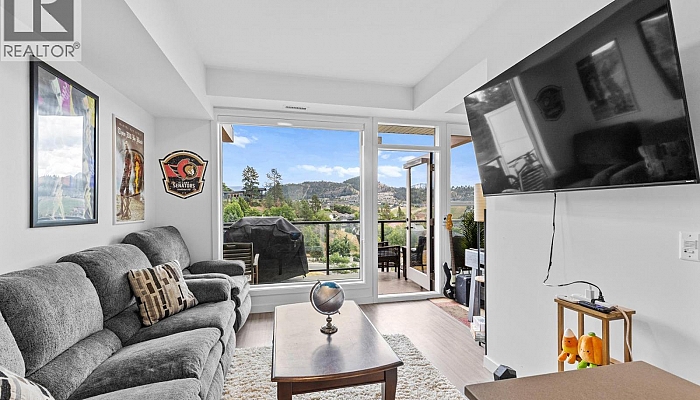 685 Boynton Place Unit# 61 - Photo 1