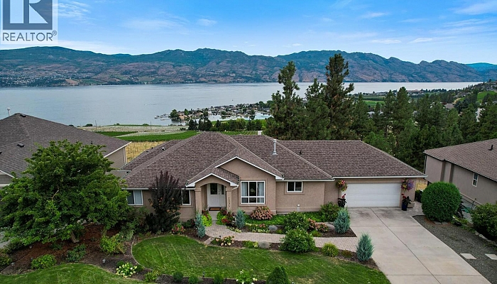 1395 Gregory Road - Photo 1