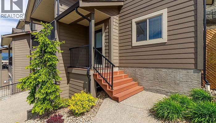 1040 Mt.Revelstoke Place Unit# 29 - Photo 1