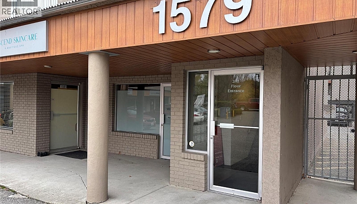 1579 Sutherland Avenue Unit# 202 - Photo 1