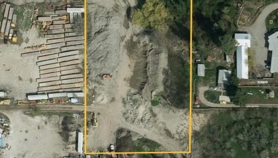 1801 48A Avenue - Photo 1