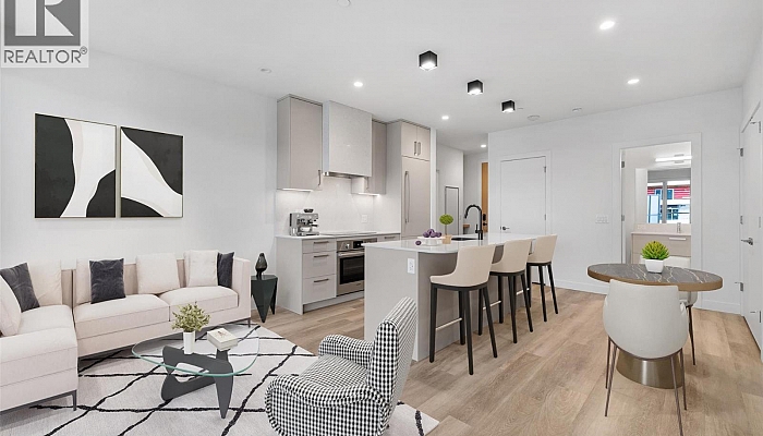 3340 Lakeshore Road Unit# 802 - Photo 1