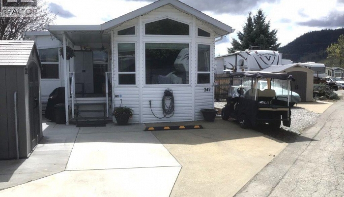 415 Commonwealth Road Unit# 242 - Photo 1