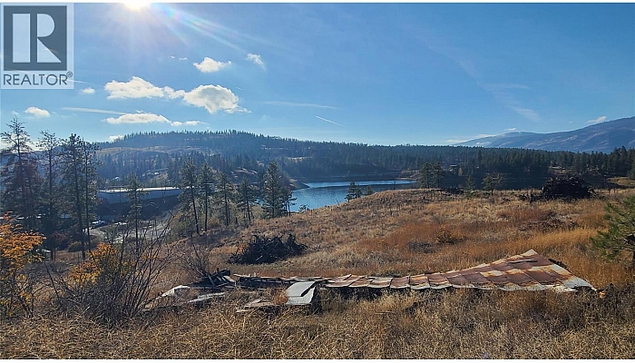 2702 Glenmore Road - Photo 1