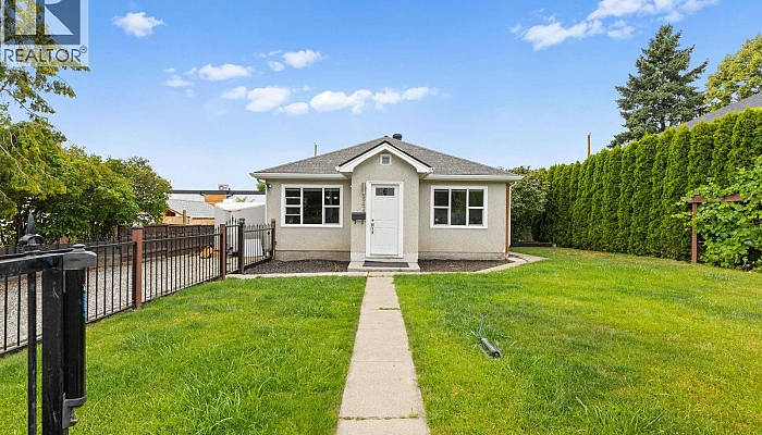 842 Glenmore Drive - Photo 1