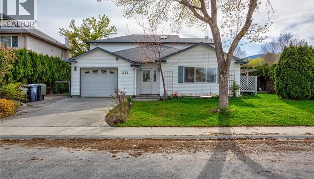 331-351 Phipps Crescent - Photo 1