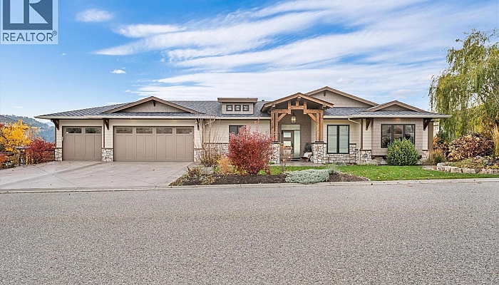 747 Traditions Crescent - Photo 1