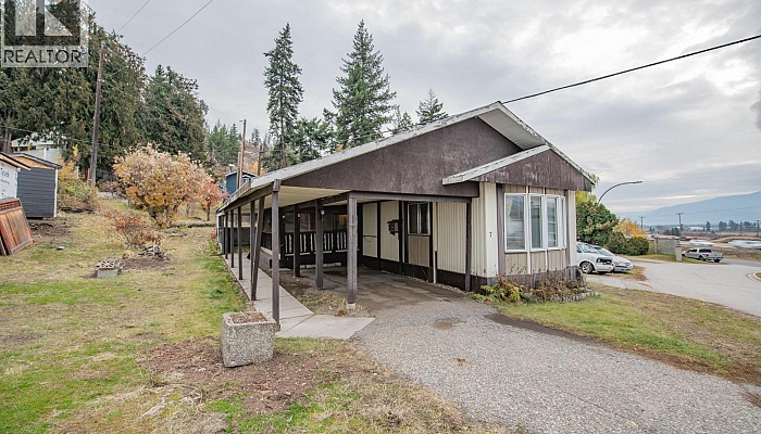 844 Hutley Road Unit# 7 - Photo 1