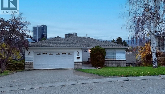 1507 Alta Vista Road - Photo 1