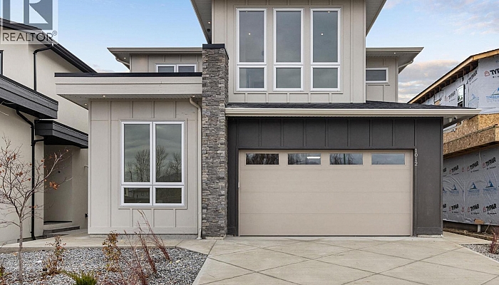 1012 Bull Crescent - Photo 1