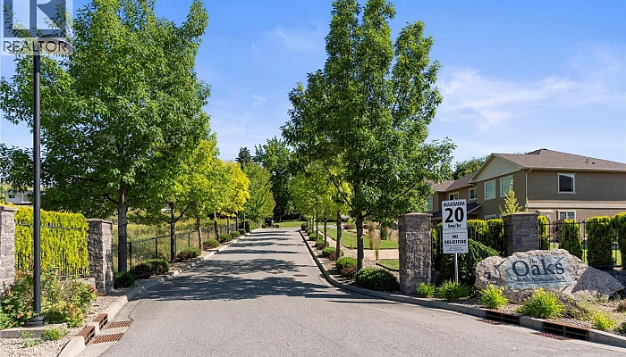 6600 Okanagan Avenue Unit# 9 - Photo 1