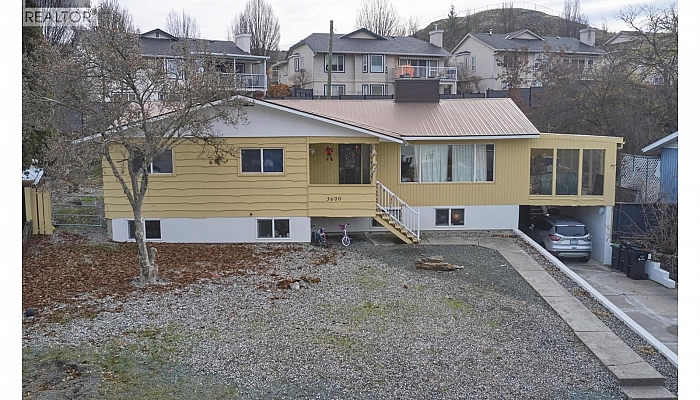 3600 37 Avenue - Photo 1