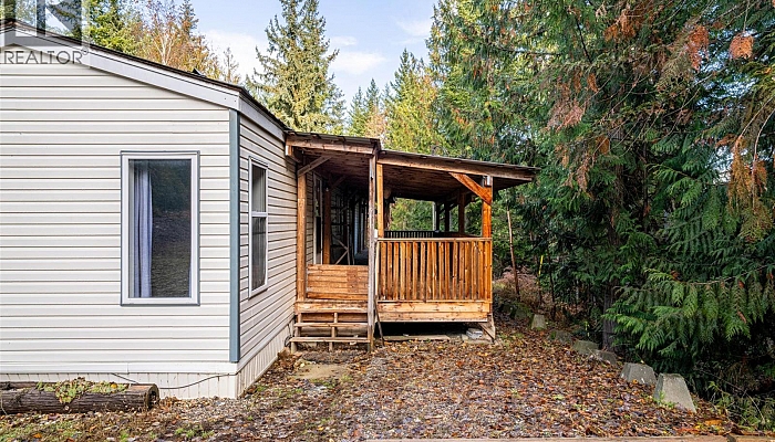 660 Capri Road - Photo 1