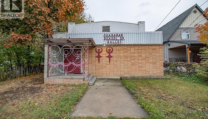 4111 27 Street - Photo 1