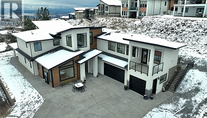 1122 Carnoustie Drive - Photo 1