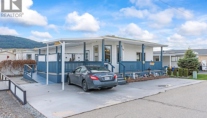 2727 Lakeshore Road Unit# 18 - Photo 1