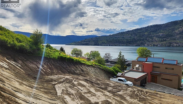 8164 Okanagan Landing Road - Photo 1